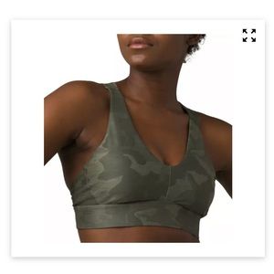 Prana layna Camo sports bra small